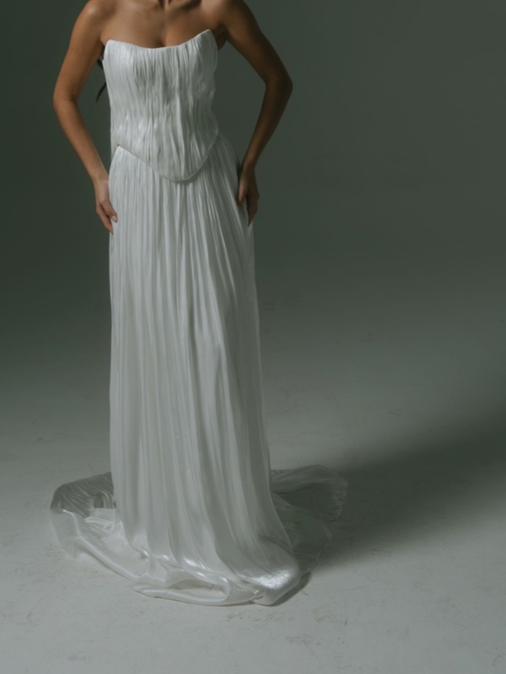 Brand New & Unaltered Hera Couture Wedding Dress "Rouge Set" – Size 6